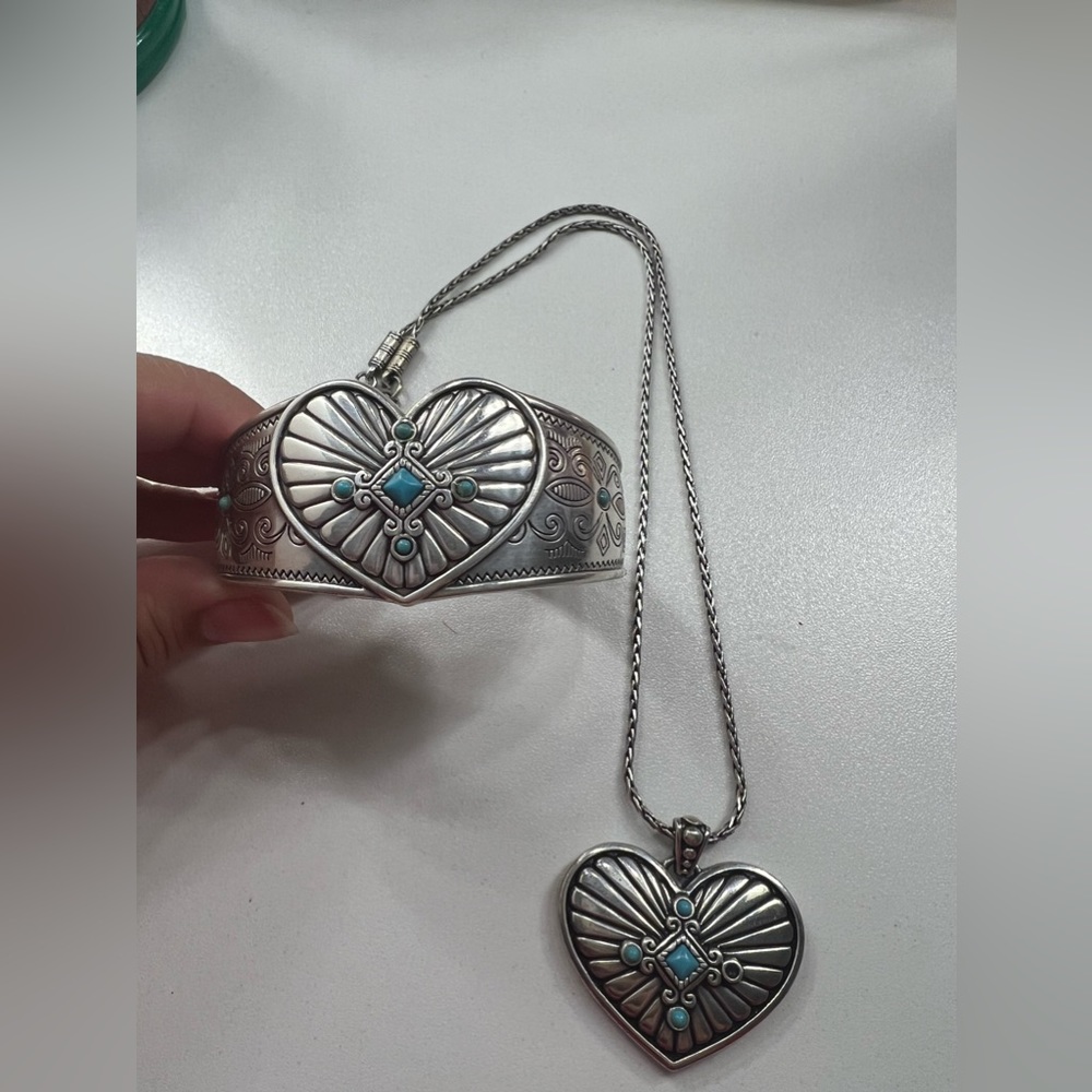 Bracelet and necklace set by Brighton
